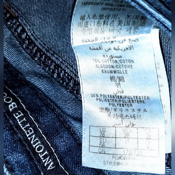 GUESS by Marciano Antoinette Low Rise Bootcut Stretch Jeans SZ 28 - Picture 10 of 11